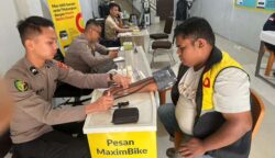 Sebagai bentuk kepedulian terhadap mitra pengemudi, Maxim berkolaborasi dengan Polda Aceh menggelar kegiatan pemeriksaan kesehatan gratis di kantor Maxim Banda Aceh.