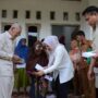 Anggota Komisi IV DPR RI, Hj. Kartika Sandra Desi, mengunjungi lokasi bencana angin puting beliung yang melanda Kecamatan Muara Sugihan, Kabupaten Banyuasin, Sumatera Selatan.