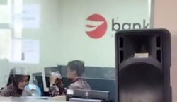 Oknum Pegawai Main Game Saat Antrean Panjang di Samsat Cikande Serang, Ini Penjelasan Bank Banten