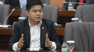 Komisi I Oleh Soleh Apresiasi Prestasi Mayor Laut (P) Firman Cahyadi sebagai Lulusan Terbaik di Rusia