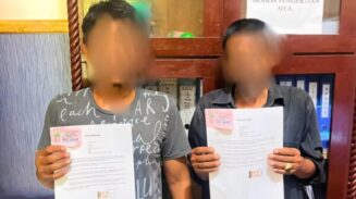 Tim Satgas Anti Premanisme Polres Aceh Besar mengamankan dua orang preman pelaku pungli di kawasan wisata Lhoknga, pada Sabtu (31/5/2025).