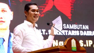 Plt Sekda Aceh M Nasir Syamaun atas nama Gubernur Aceh, membuka Musdalub XV BPD HIPMI Aceh di Anjong Mon Mata Banda Aceh, Ahad (1/6/2025).