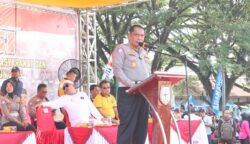 Dirlantas Polda Aceh Kombes Pol M Iqbal Alqudusy pada kampanye keselamatan berlalu lintas yang digelar di Aceh Tenggara, Ahad (1/6/2025)