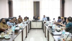 Banleg DPRK Banda Aceh mulai melakukan pembahasan rancangan awal RPJM bersama Pemko Banda Aceh, Selasa (3/6).