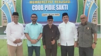 Sejumlah tokoh Kabupaten Pidie berkumpul di Lamlo, Kecamatan Sakti, Senin (9/6), dalam rangka konsolidasi percepatan realisasi CDOB Pidie Sakti. (Foto: Ist)