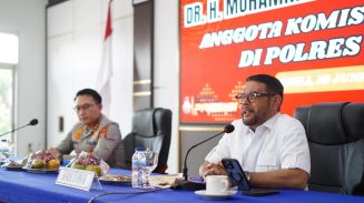Anggota Komisi III DPR RI asal Aceh M Nasir Djamil melakukan audiensi dengan Kapolres Pidie, AKBP Jaka Mulyana, Selasa (10/6/2025).