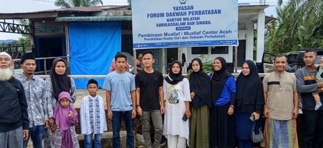 Sebanyak 15 mualaf binaan Forum Dakwah Perbatasan (FDP) dari Kota Subulussalam mengikuti pembekalan intensif selama 45 hari di Markas Dewan Dakwah Aceh, Banda Aceh
