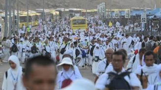 Ketua BP Haji Mochamad Irfan Yusuf mengatakan ada wacana pengurangan kuota haji Indonesia hingga 50 persen.