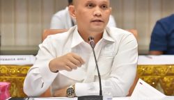 Anggota DPR RI asal Aceh Nazaruddin Dek Gam meminta empat pulau yang kini masuk wilayah administrasi Sumut dikembalikan ke Aceh