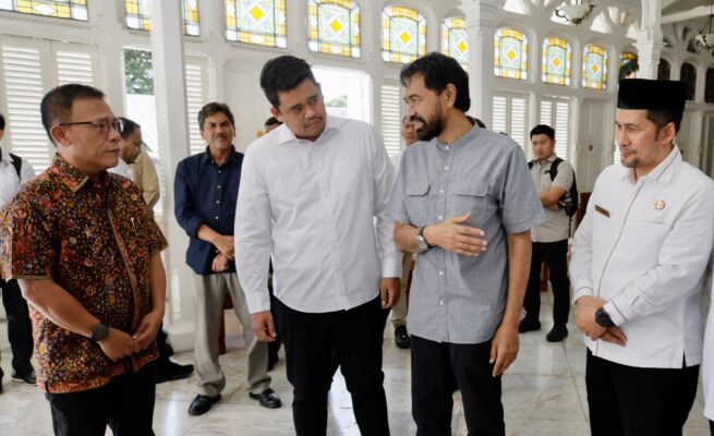 Gubernur Aceh Muzakir Manaf atau Mualem saat bertemu dengan Gubernur Sumatera Utara Bobby Nasution di Banda Aceh beberapa hari lalu