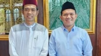 Wagub Aceh Fadhlullah bersama Ustaz Abdul Somad