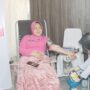 Polda Aceh menggelar kegiatan donor darah massal sebagai puncak Bakti Kesehatan serentak dalam rangka Hari Bhayangkara ke-79, Senin (16/6). (Foto: For Infoaceh.net)