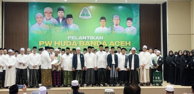 PW HUDA Kota Banda Aceh resmi dilantik masa khidmat 2025–2030 di auditorium lantai 8 Gedung Landmark BSI Aceh, Senin malam (16/6). (Foto: For Infoaceh.net)
