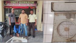 Pelaku diamankan bersama barang bukti di Mapolsek Kuta Alam, Banda Aceh, Selasa, 17 Juni 2025. (Foto: Dok. Polsek Kuta Alam)