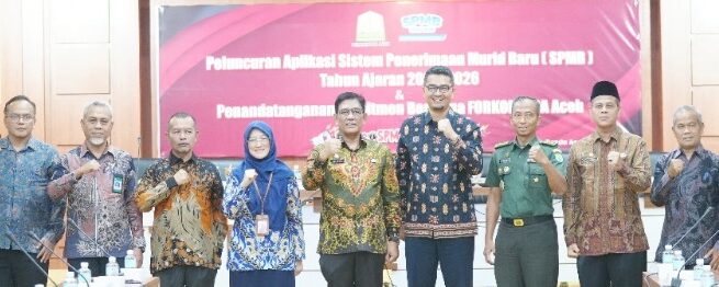 Pemerintah Aceh melalui Dinas Pendidikan meluncurkan aplikasi Sistem Penerimaan Murid Baru (SPMB) Tahun Ajaran 2025/2026 dalam sebuah acara yang digelar di Gedung Serbaguna Kantor Gubernur Aceh Kamis (19/6). (Foto: Ist)