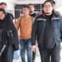 Satreskrim Polresta Banda Aceh menangkap RH (55), pelaku Penjual Gadis asal Aceh Besar ke Malaysia yang selama ini buron. (Foto: Dok. Polresta Banda Aceh)