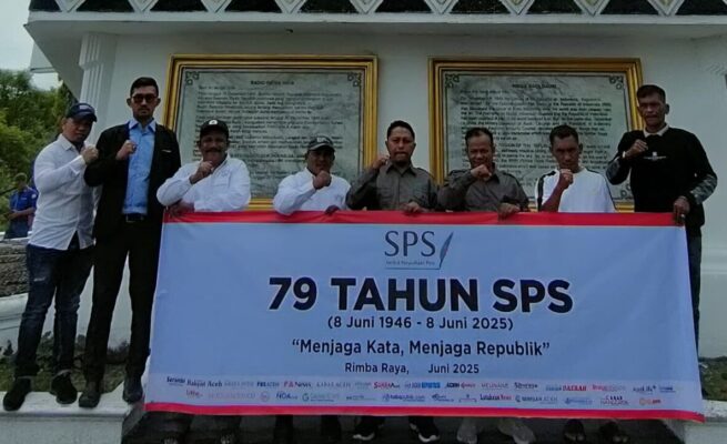 Dalam memperingati hari jadi ke-79, SPS Aceh menggelar ziarah sejarah ke situs Radio Rimba Raya di Kampung Rime Raya, Kecamatan Pintu Rime Gayo, Bener Meriah, Sabtu (21/6). (Foto: For Infoaceh.net)