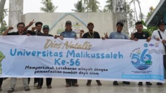 Tim Ekspedisi Dies Natalis Unimal saat berada di Pulau Panjang, Kabupaten Aceh Singkil, Ahad (22/6/2025). (Foto: Ist)