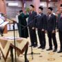 Plt Sekda Aceh, M. Nasir Syamaun melantik lima Komisioner Komisi Informasi Aceh, di Gedung Serbaguna Kantor Gubernur Aceh, Selasa (24/6/2025). (Foto: Ist)