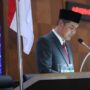 Plt. Sekda Aceh M Nasir Syamaun menyampaikan Rancangan Qanun Aceh tentang Pertanggungjawaban APBA 2024 dalam rapat paripurna DPRA, Selasa (24 Juni 2025).