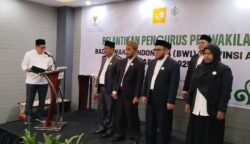 Prof Dr Fauzi Saleh Lc MA dilantik sebagai Ketua Badan Wakaf Indonesia (BWI) Aceh periode 2025–2028 di Hotel Kyriad Muraya, Banda Aceh, Kamis, 26 Juni 2025. (Foto: Ist)