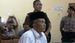 Bambang Tri Mulyono