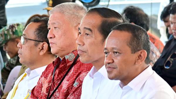 Luar Biasa Aguan Ini, Hilang di Pagar Laut, Muncul di Tambang Nikel Raja Ampat