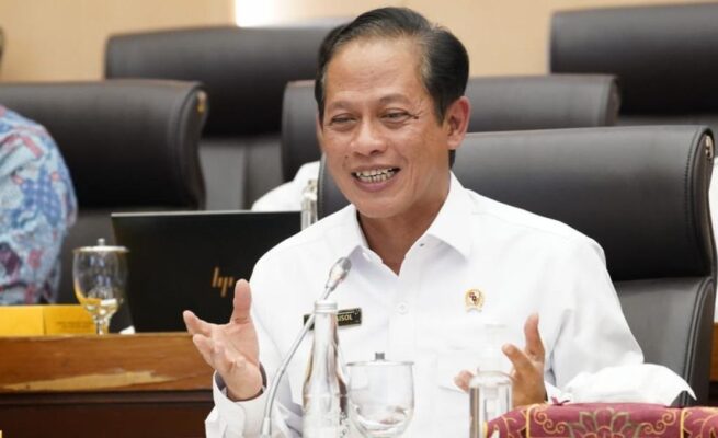 KLH Segel Tambang Nikel di Raja Ampat, Ancam Bawa ke Jalur Hukum
