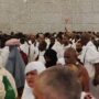 Jemaah Haji Mulai Melempar Jumrah Aqabah di Mina