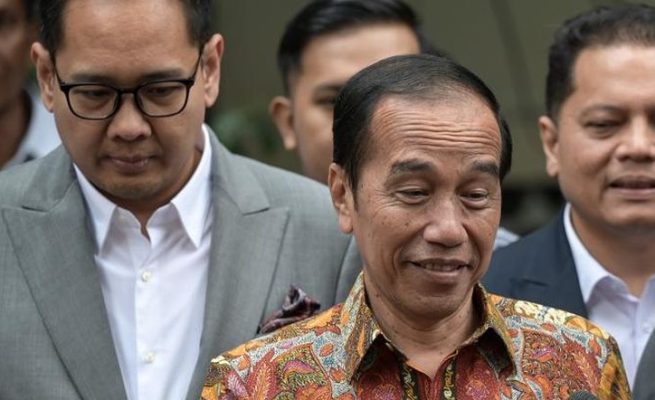 Jokowi Lebih Pilih Gabung PSI Dibanding Jadi Ketum PPP