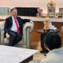 Presiden RI Prabowo Subianto langsung menerima kunjungan Wakil Perdana Menteri sekaligus Menteri Pertahanan Australia, Richard Marles, setibanya di Jakarta usai melakukan kunjungan kerja ke Kabupaten Bengkayang, Kalimantan Barat, Kamis (5/6/2025).