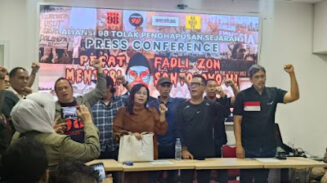Aktivis 98 Bikin Puisi Desak Fadli Zon Mundur: Menteri Sontoloyo!