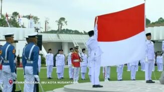 Perayaan Hari Ulang Tahun (HUT) ke-80 RI atau Hari Kemerdekaan akan kembali diselenggarakan di Jakarta, setelah di tahun sebelumnya di Ibu Kota Nusantara (IKN), Kalimantan Timur. 