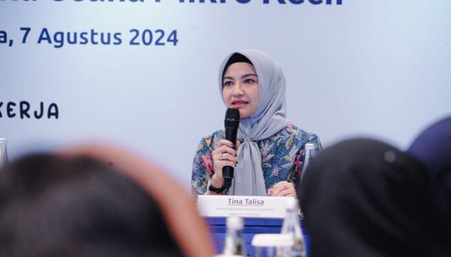 Mantan presenter televisi nasional, Tina Talisa, resmi ditunjuk menjadi Komisaris PT Pertamina Patra Niaga