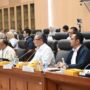 Komisi XII DPR RI menggelar Rapat Dengar Pendapat (RDP) bersama Ditjen Migas Kementerian ESDM, SKK Migas, BPH Migas, dan Pertamina, Senin (30/6/2025).