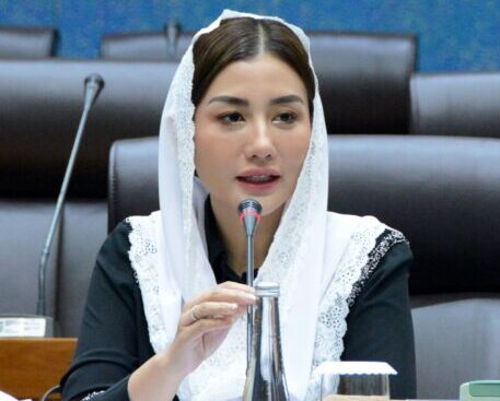 Anggota DPR RI Komisi VII, Novita Hardini, saat Rapat Kerja Komisi VII DPR RI Bersama Menteri Perindustrian di Gedung Nusantara, Senayan, DPR RI, Rabu (02/06/2025). Foto: Mario/vel