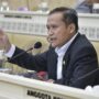 Anggota Komisi II DPR RI Azis Subekti saat Rapat kerja dan Rapat Dengar Pendapat Komisi II DPR RI d20250429084722
