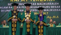 Prof Wesli (kiri), Prof Dr Herman Fithra (tengah) dan Prof Muntasir (kanan). (Foto: Ist)