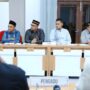 DKPP RI melakukan pemeriksaan komisioner KIP Banda Aceh atas dugaan pelanggaran Kode Etik Penyelenggara Pemilu (KEPP) di Kantor KIP Aceh, pada Jum'at (18/7/2025). (Foto: Ist)
