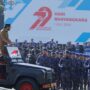 Gubernur Aceh Muzakir Manaf atau Mualem menjadi inspektur upacara Hari Bhayangkara ke-79 di Lapangan Blang Padang Banda Aceh, Selasa, 1 Juli 2025. (Foto: For Infoaceh.net)