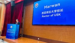 Rektor USK Prof Dr Ir Marwan berbicara di Marine Symposium and Exhibition yang digelar di Shanghai, Tiongkok, pada 1-3 Juli 2025. (Foto: Ist)