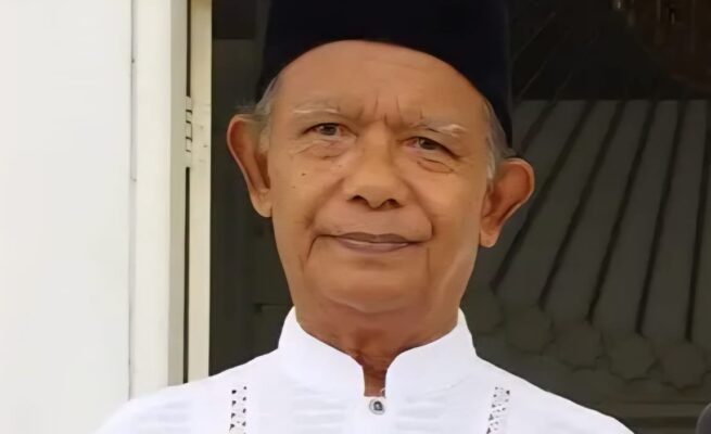 Imam Besar Masjid Raya Baiturrahman Banda Aceh Prof Dr Azman Ismail MA