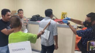Polres Aceh Tenggara menggelar pra-rekonstruksi kasus pembunuhan berencana yang dilakukan keponakan hingga lima orang tewas dan 1 orang lainnya mengalami luka serius. (Foto: Dok. Polres Aceh Tenggara)