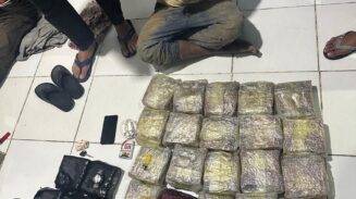 Pelaku yang merupakan kurir 45 sabu ditangkap di Aceh Timur. (Foto: Ist)
