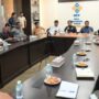 Banggar DPRK Banda Aceh meninjau DPMPTSP atau Mal Pelayanan Publik (MPP) Banda Aceh yang berlokasi di lantai III Pasar Aceh, Kamis (3/7). (Foto: Ist)