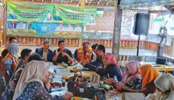 Silaturahmi dan Legalitas Aren Hijau Kabupaten/Kota se-Aceh yang digelar di Warung Kupi Nanggroe, Gampong Sukadamai, Kecamatan Lueng Bata, Banda Aceh, Sabtu (5/7/2025). Foto; Ist