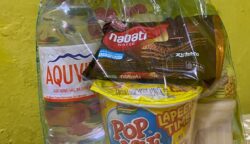 Pihak manajemen RSUD Sabang masih tetap membagikan paket makanan ringan (snack) kepada tenaga medis yang bertugas malam. (Foto: Ist)