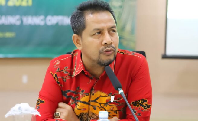 Ketua Umum PP Ikatan Alumni Universitas Syiah Kuala (IKA USK) Amal Hasan SE MSi