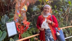 Farhaniza, founder dari brand personal care Yagi Forest, menjadi satu-satunya pelaku UMKM asal Aceh yang terpilih tampil di World Expo 2025 Osaka, Jepang. (Foto: Ist)
