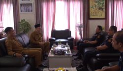 Kepala Kantor Bea Cukai Lhokseumawe, Agus Siswadi, melakukan kunjungan audiensi dengan Bupati Bener Meriah Tagore Abubakar Selasa, 15 Juli 2025. (Foto: Ist)